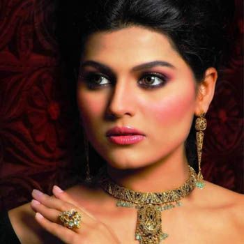 Model Sofia Mirza Detained For Kidnapping A College Going Girl Model Sofia Mirza Detained For Kidnapping A College Going Girl